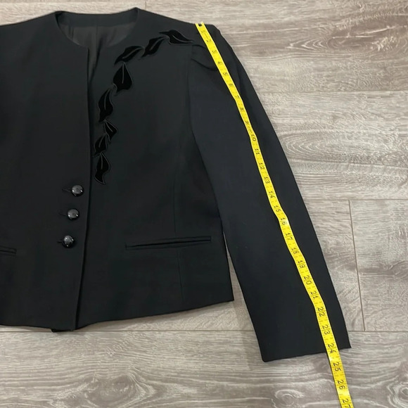 Vintage 70’s, 80’s Wool Skirt and Jacket Set Suit Black Velvet Appliqués - Picture 13 of 16
